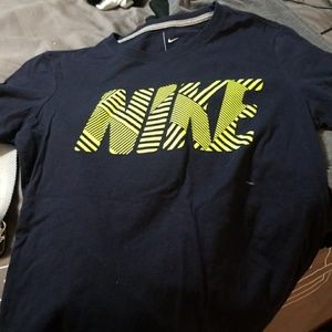 Nike t-shirt